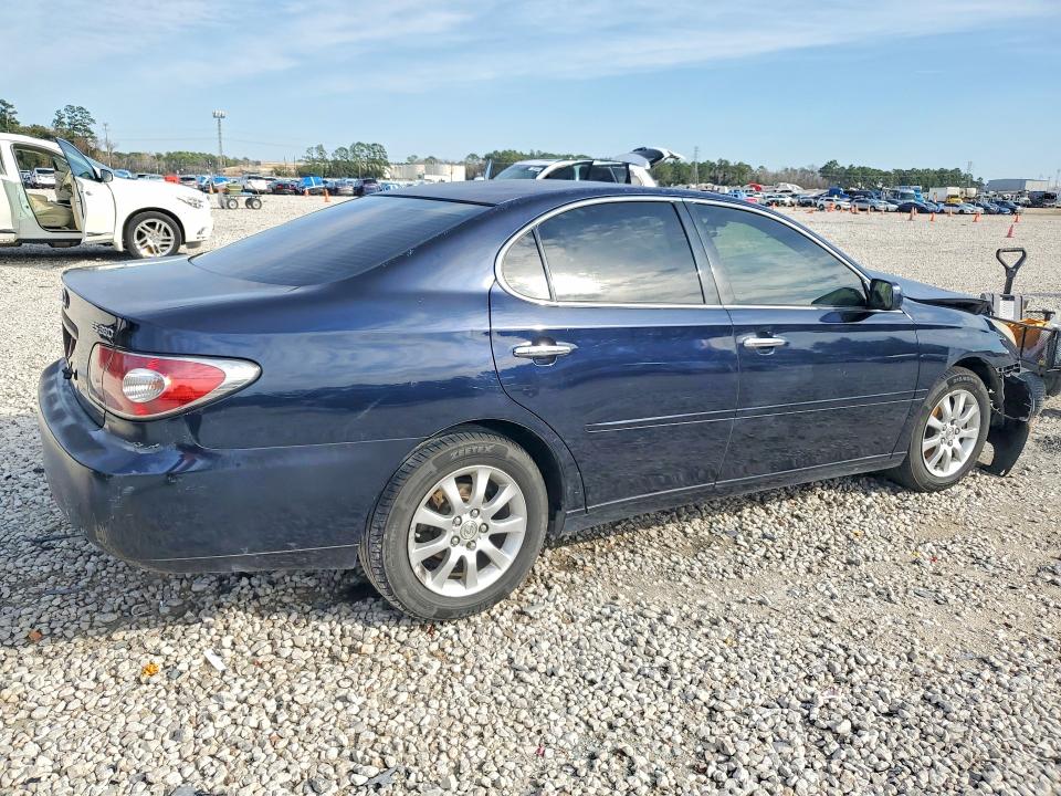 Photo 3 from auction – 2004 LEXUS ES 330 with VIN JTHBA30G645030938
