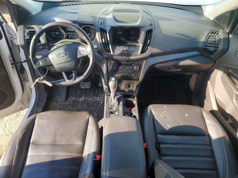 Photo 8 from auction – 2019 FORD ESCAPE with VIN 1FMCU0HD7KUA15675