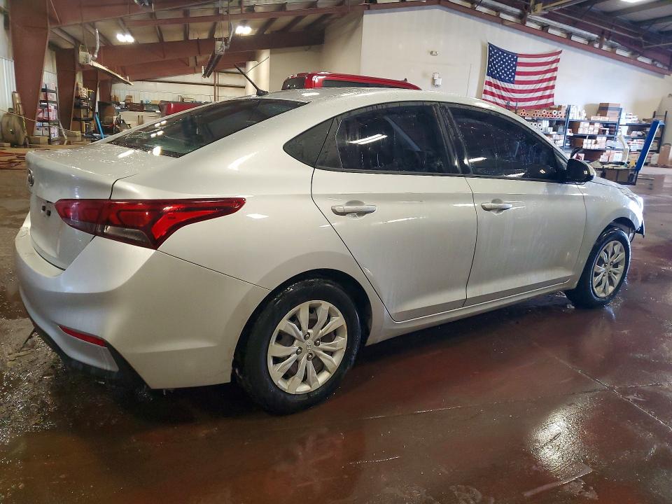 Photo 3 from auction – 2019 HYUNDAI ACCENT SE with VIN 3KPC24A3XKE059767