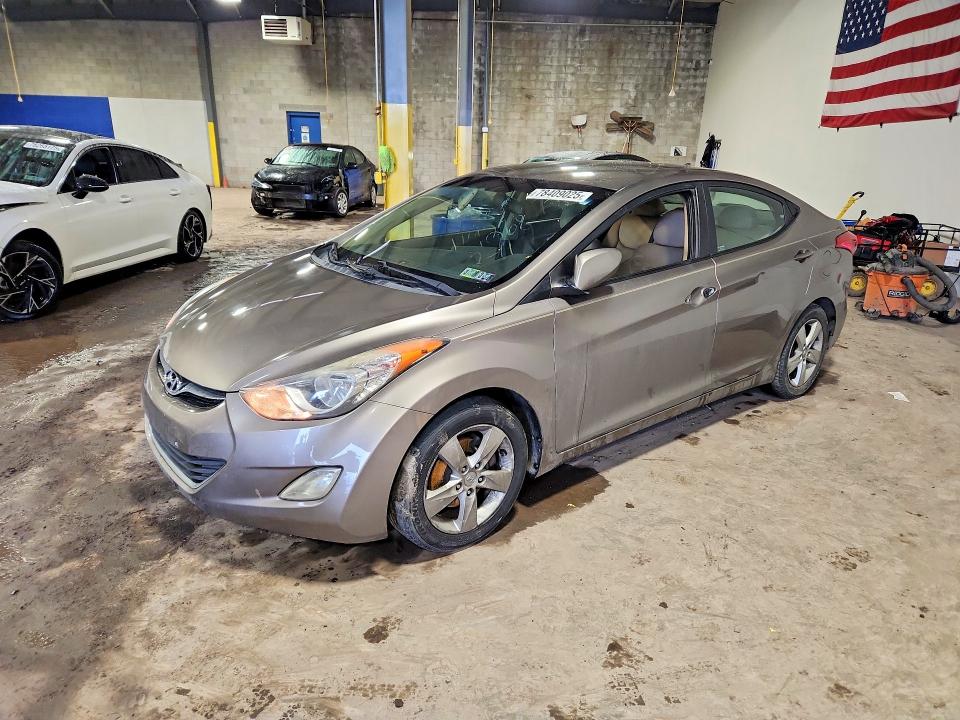HYUNDAI ELANTRA 2012 with VIN 5NPDH4AE6CH119268 - Photo from auction