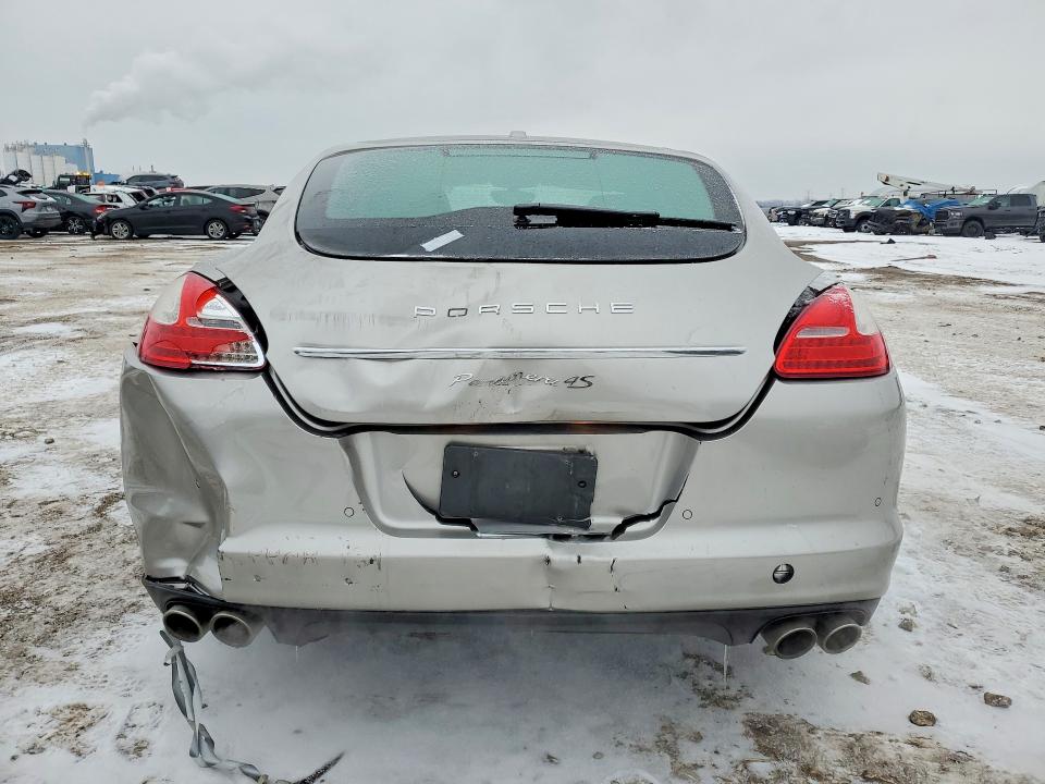 Photo 6 from auction – 2011 PORSCHE PANAMERA S with VIN WP0AB2A73BL061673