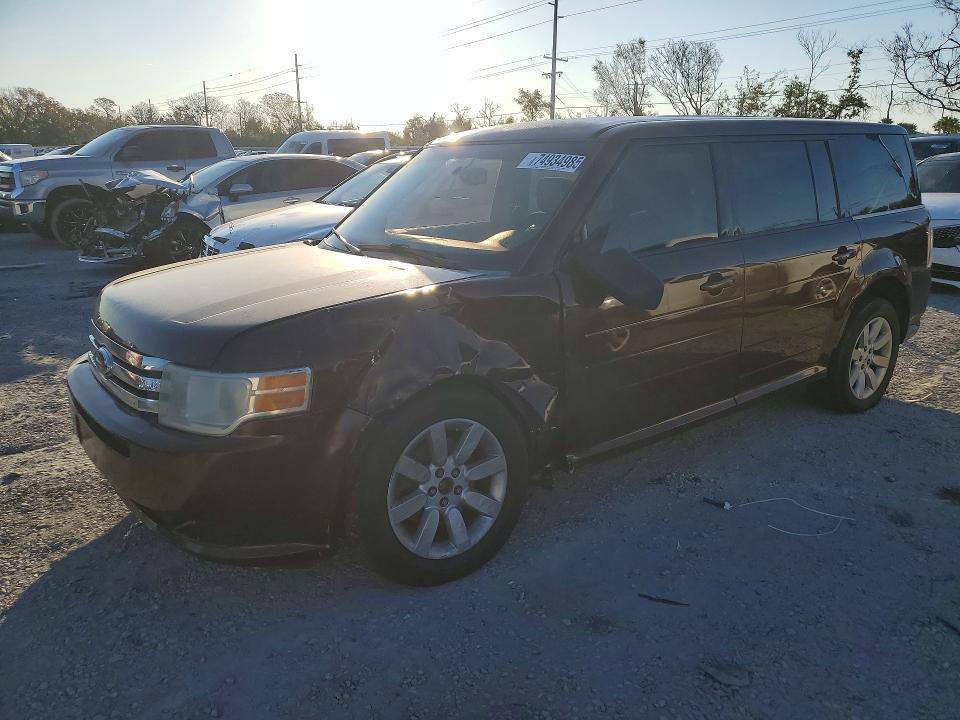 FORD FLEX SE 2009 with VIN 2FMDK51C09BA09774 - Photo from auction