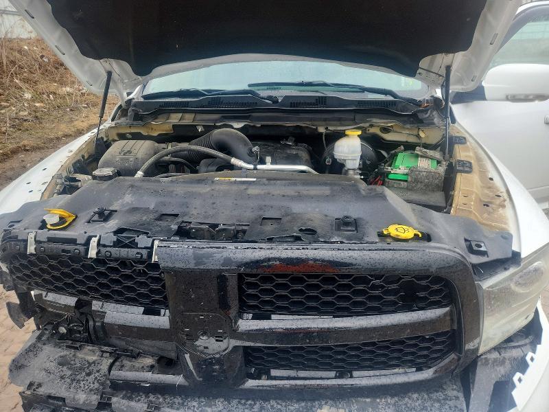 Photo 11 from auction – 2018 RAM 1500 with VIN 1C6RR7MT3JS272808