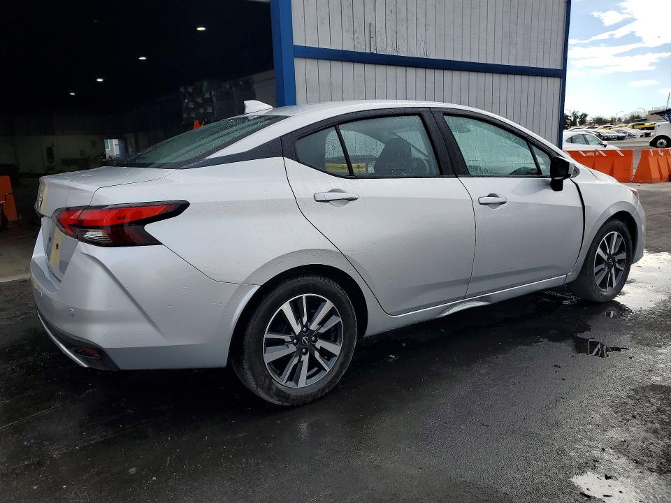 Photo 3 from auction – 2025 NISSAN VERSA with VIN 3N1CN8EV7SL865204