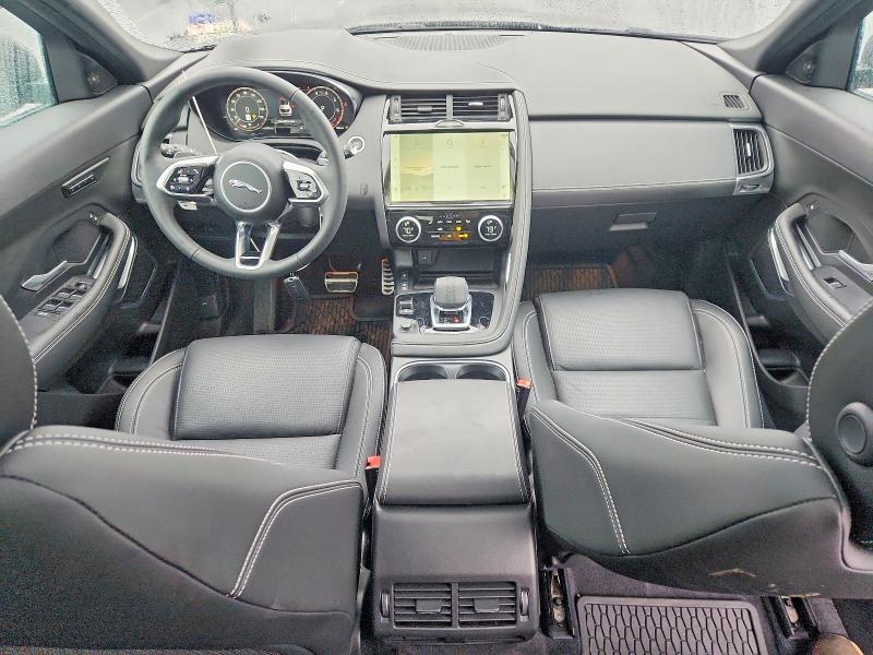 Photo 8 from auction – 2024 JAGUAR E-PACE with VIN SADFL2FX6R1048521