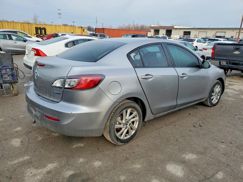 Photo 3 from auction – 2013 MAZDA 3 with VIN JM1BL1V75D1829108
