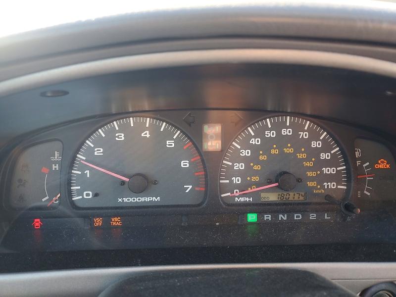 Photo 9 from auction – 2002 TOYOTA 4RUNNER SR with VIN JT3HN86R520386513