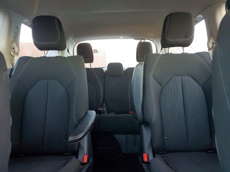 Photo 10 from auction – 2021 CHRYSLER VOYAGER with VIN 2C4RC1CG0MR529148