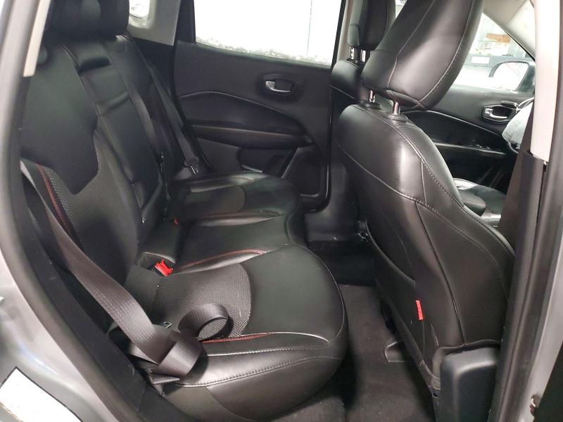 Photo 11 from auction – 2019 JEEP COMPASS TR with VIN 3C4NJDDB0KT668795