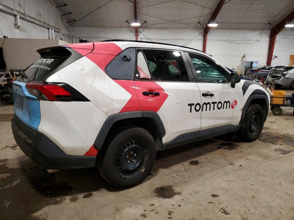 Photo 3 from auction – 2019 TOYOTA RAV4 LE with VIN 2T3H1RFV8KW004190
