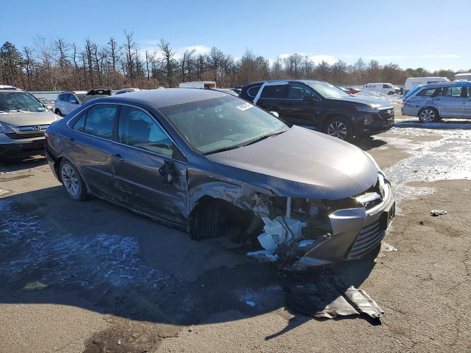 Photo 4 from auction – 2016 TOYOTA CAMRY LE with VIN 4T4BF1FK6GR571955