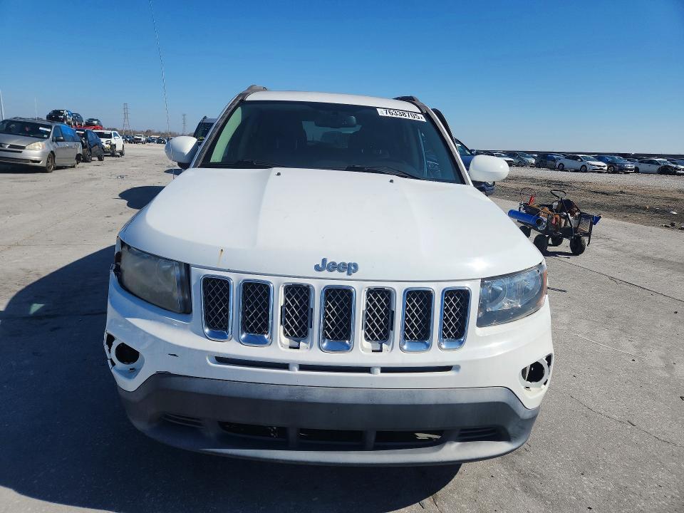 Photo 5 from auction – 2016 JEEP COMPASS with VIN 1C4NJDEB4GD616811