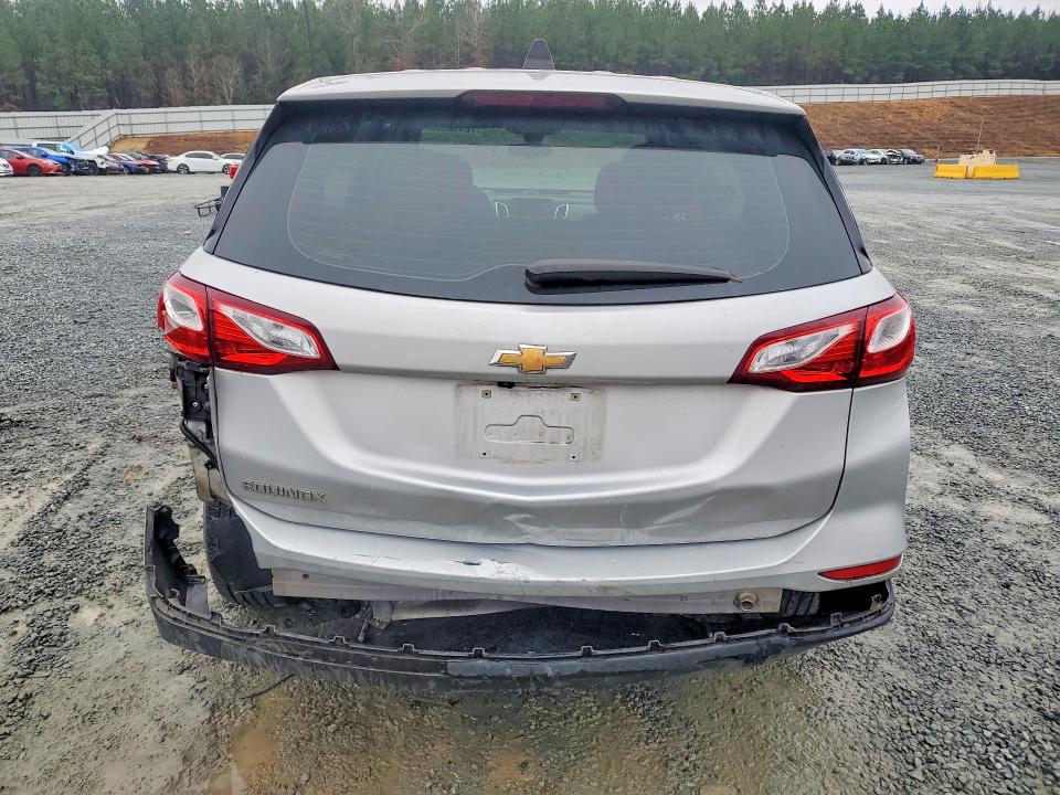 Photo 6 from auction – 2020 CHEVROLET EQUINOX with VIN 3GNAXHEVXLS697412