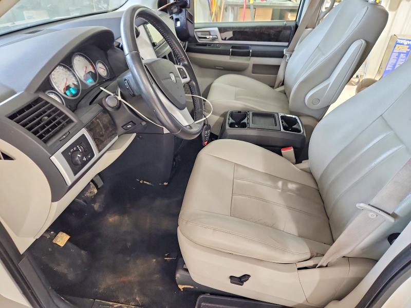 Photo 7 from auction – 2010 DODGE GRAND CARAVAN with VIN 2D4RN5DX9AR140412