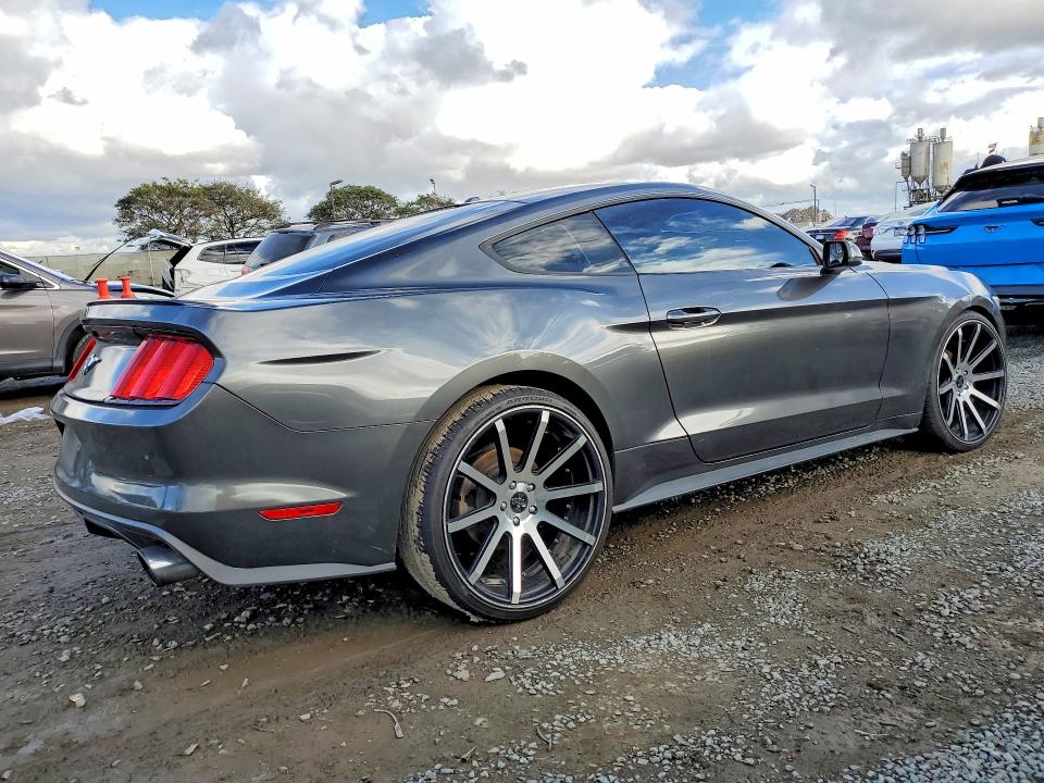 Photo 3 from auction – 2016 FORD MUSTANG with VIN 1FA6P8TH0G5307550