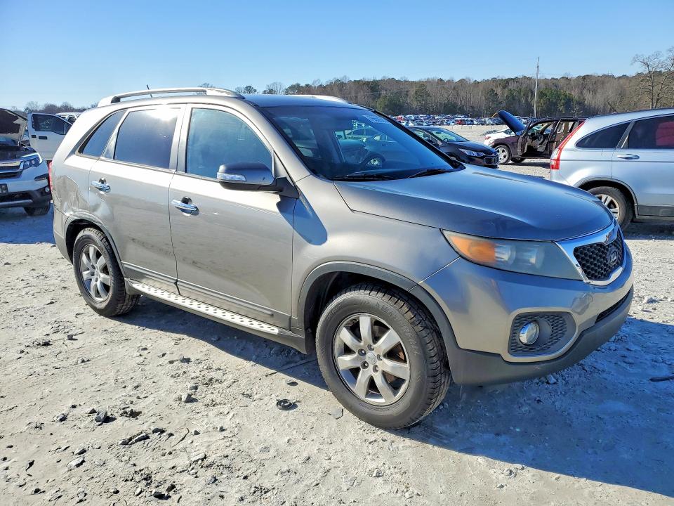Photo 4 from auction – 2012 KIA SORENTO BA with VIN 5XYKT4A20CG288382