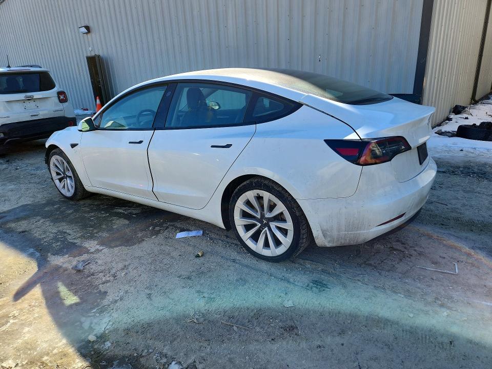 Photo 2 from auction – 2022 TESLA MODEL 3 with VIN 5YJ3E1EA5NF370519