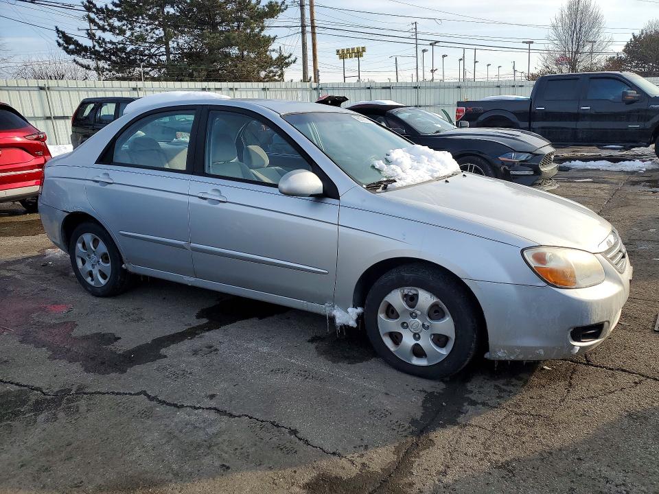 Photo 4 from auction – 2008 KIA SPECTRA with VIN KNAFE121285576241