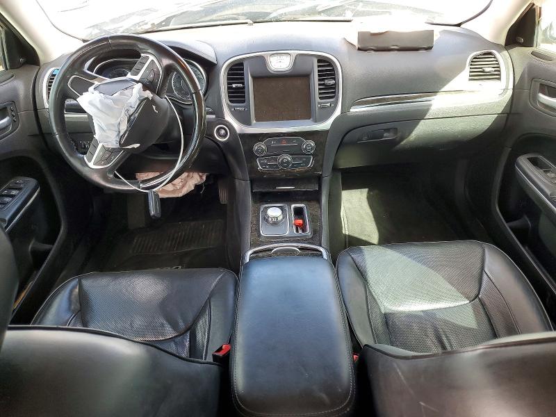 Photo 8 from auction – 2016 CHRYSLER 300C with VIN 2C3CCAEG5GH216727