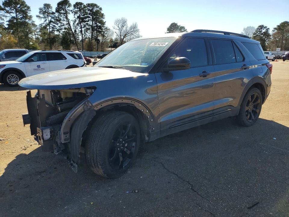 FORD EXPLORER 2022 with VIN 1FMSK7KH3NGC11606 - Photo from auction
