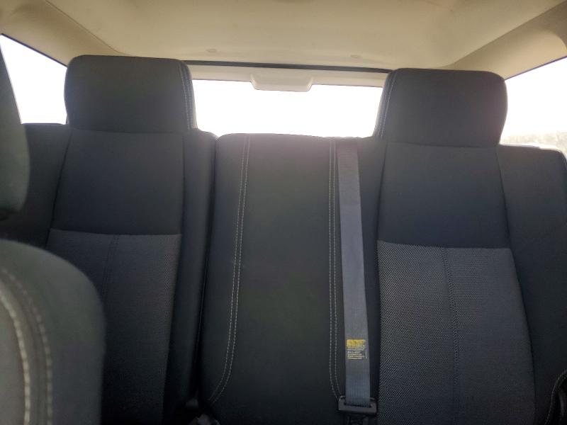 Photo 10 from auction – 2006 HUMMER H3 with VIN 5GTDN136868137232