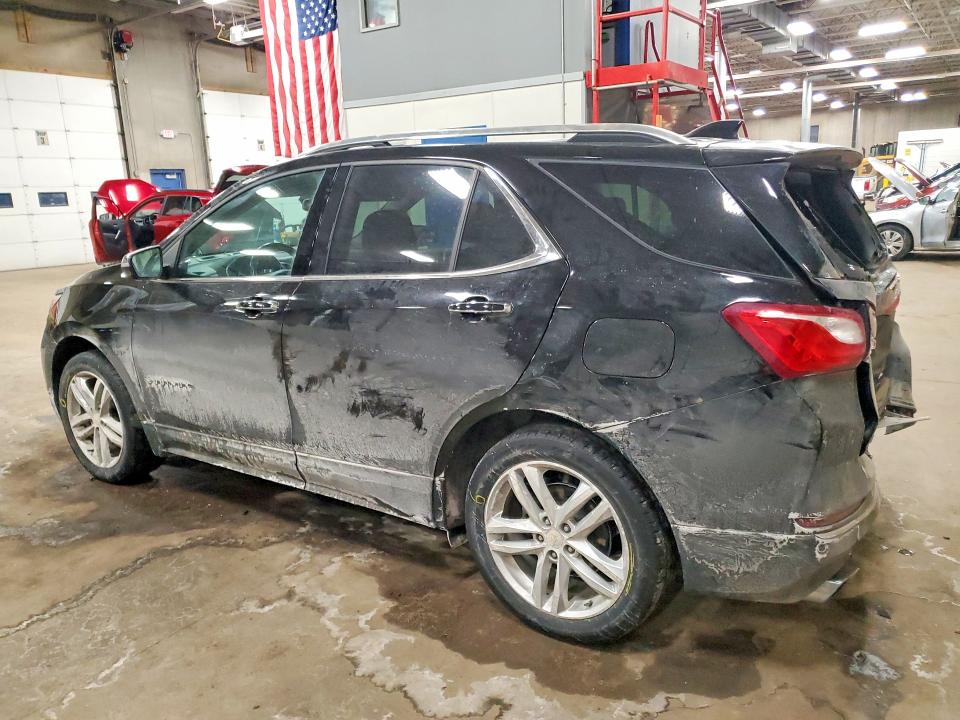 Photo 2 from auction – 2020 CHEVROLET EQUINOX with VIN 2GNAXYEX9L6210829
