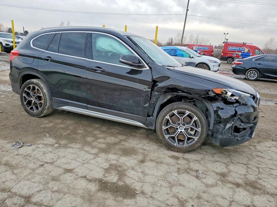 Photo 4 from auction – 2021 BMW X1 with VIN WBXJG7C09M5T17713