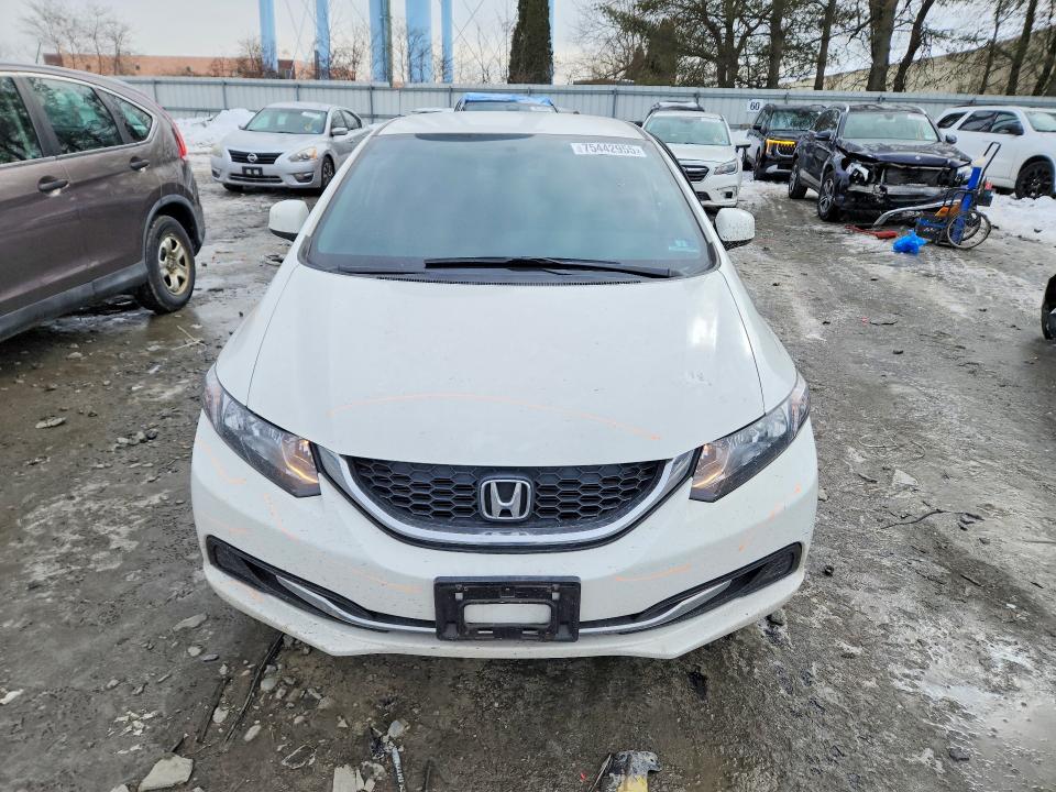 Photo 5 from auction – 2013 HONDA CIVIC LX with VIN 2HGFB2F58DH560841