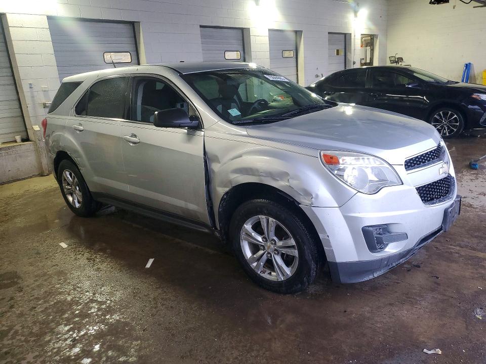 Photo 4 from auction – 2011 CHEVROLET EQUINOX with VIN 2CNALBEC7B6210756