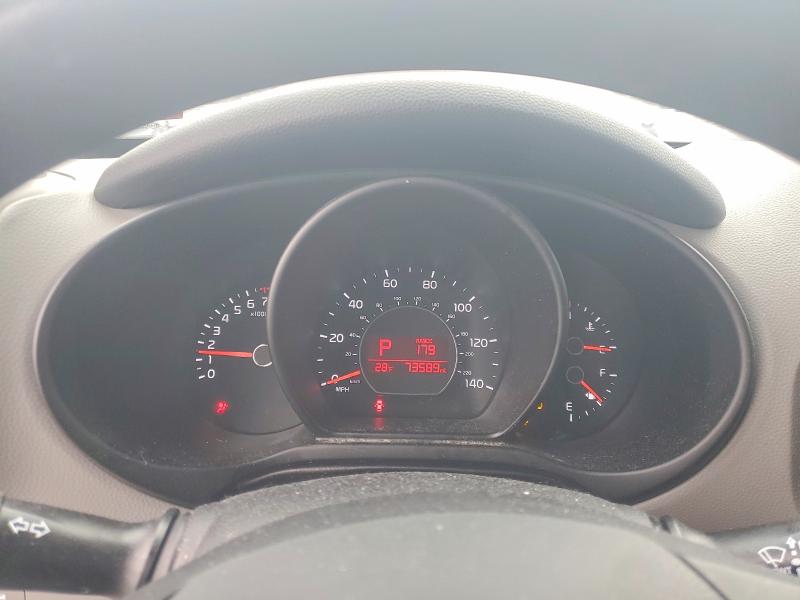 Photo 9 from auction – 2016 KIA SOUL with VIN KNDJN2A20G7247991