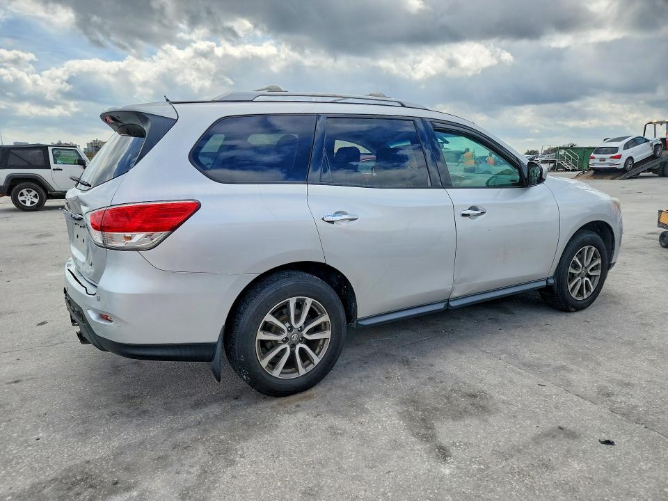Zdjęcie 3 z aukcji – 2013 NISSAN PATHFINDER z VIN 5N1AR2MN8DC673758