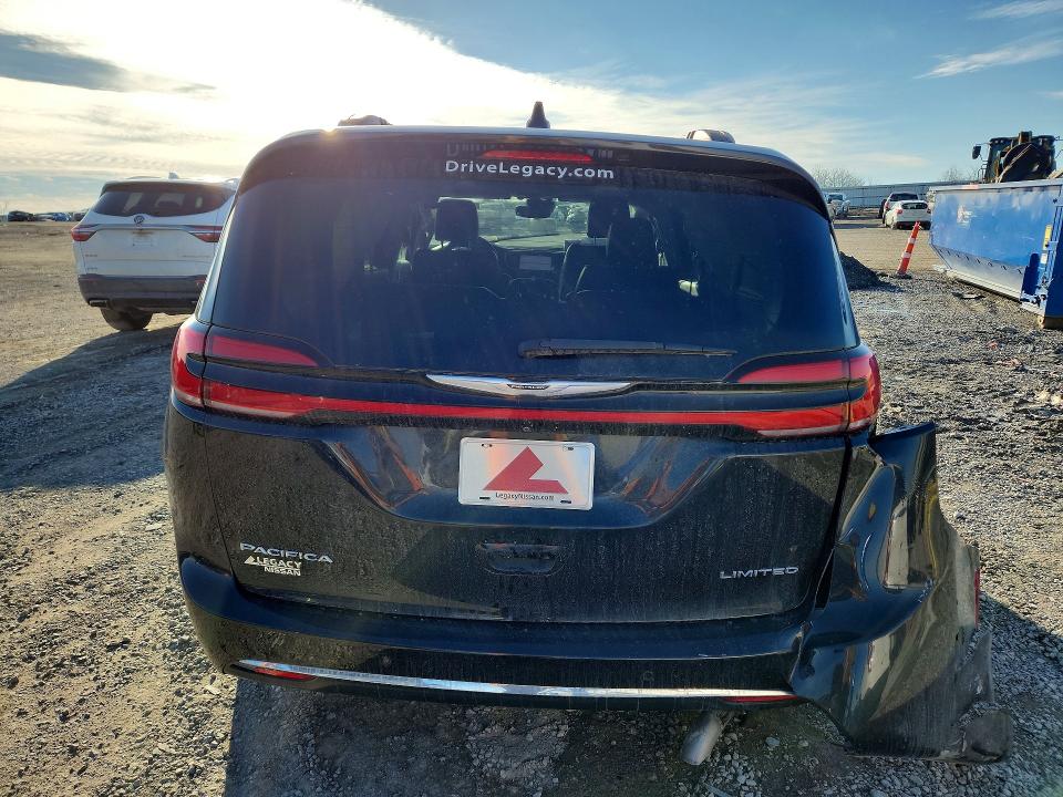 Photo 6 from auction – 2022 CHRYSLER PACIFICA L with VIN 2C4RC1GG9NR110422