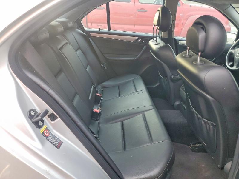 Photo 10 from auction – 2005 MERCEDES-BENZ C with VIN WDBRF40J85F616991
