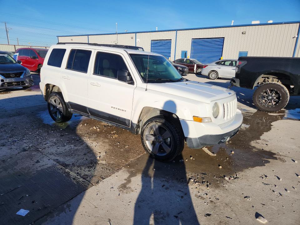 Photo 4 from auction – 2014 JEEP PATRIOT LA with VIN 1C4NJPFA1ED679756