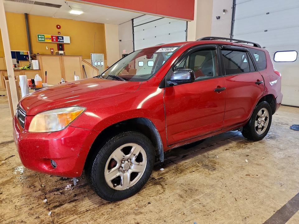 TOYOTA RAV4 2006 z numerem VIN JTMBD33VX66013818 - Zdjęcie z aukcji
