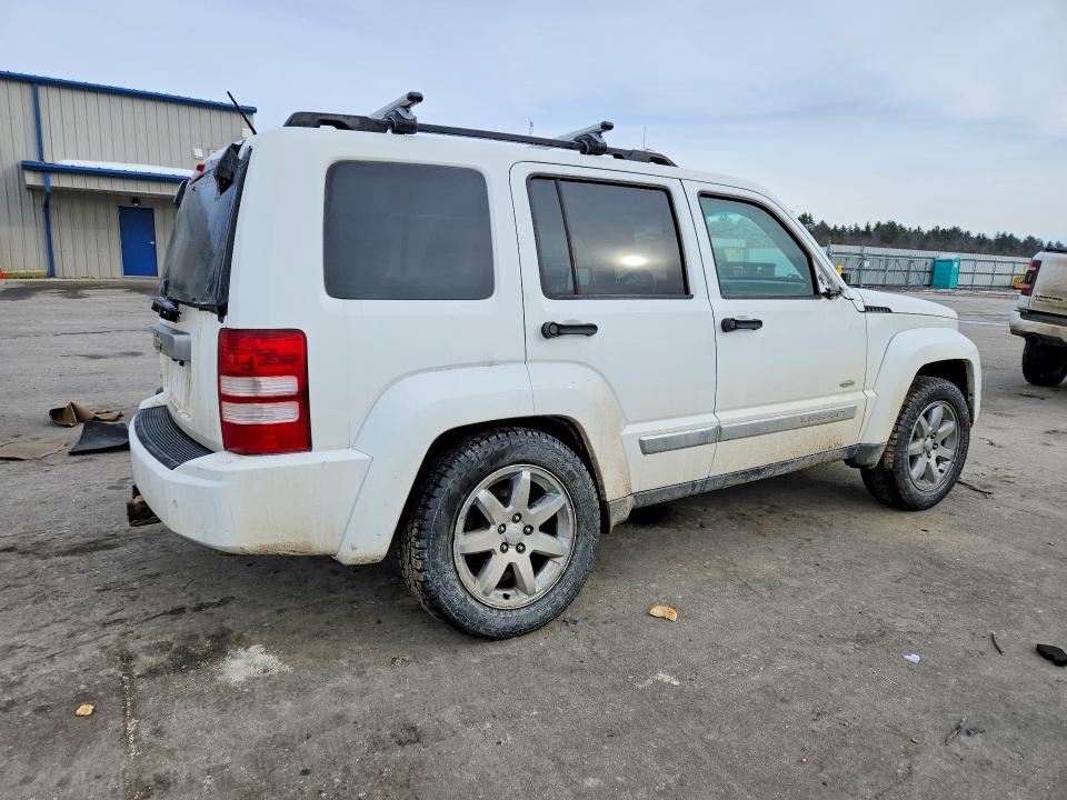 Photo 3 from auction – 2012 JEEP LIBERTY with VIN 1C4PJMAK3CW211049
