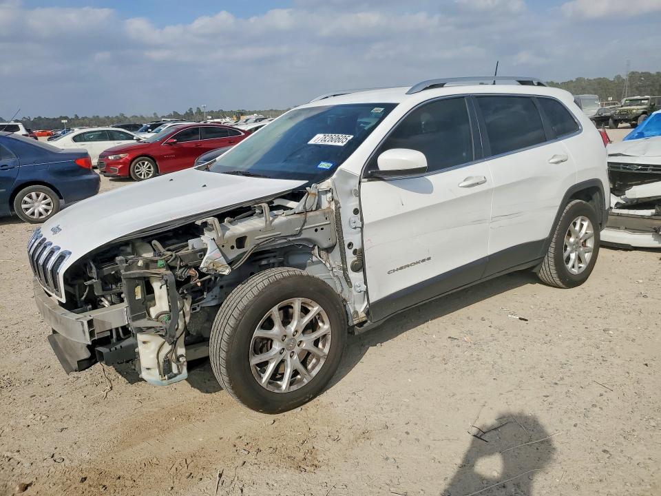 JEEP CHEROKEE 2018 مع رقم تعريف المركبة 1C4PJLCB0JD568494 - صورة من المزاد