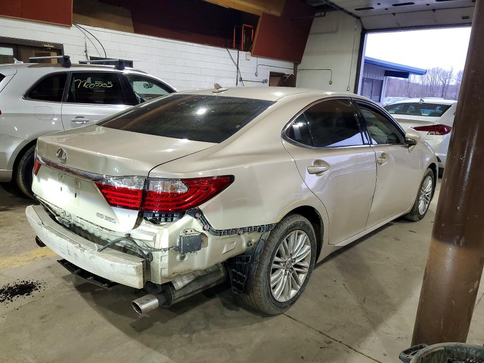 Photo 3 from auction – 2014 LEXUS ES with VIN JTHBK1GG3E2136287