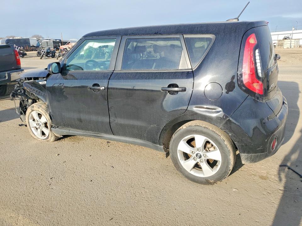 Photo 2 from auction – 2018 KIA SOUL with VIN KNDJN2A26J7570529