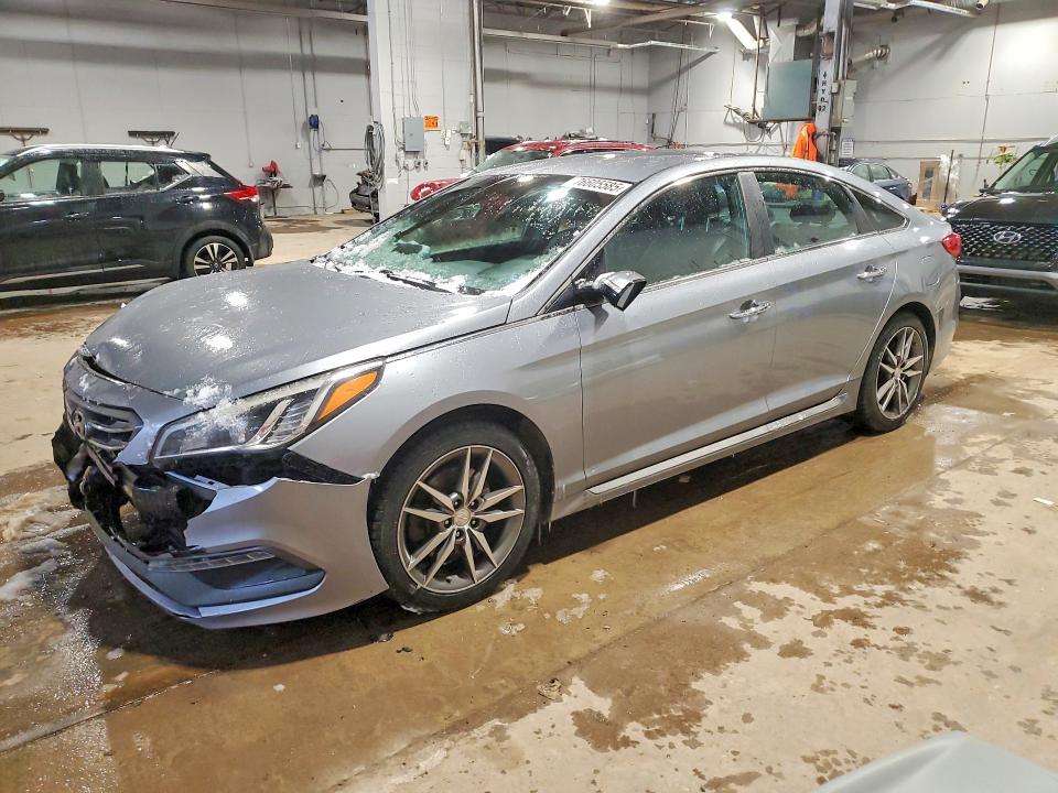 Photo 1 from auction – 2015 HYUNDAI SONATA with VIN 5NPE34AB6FH094644