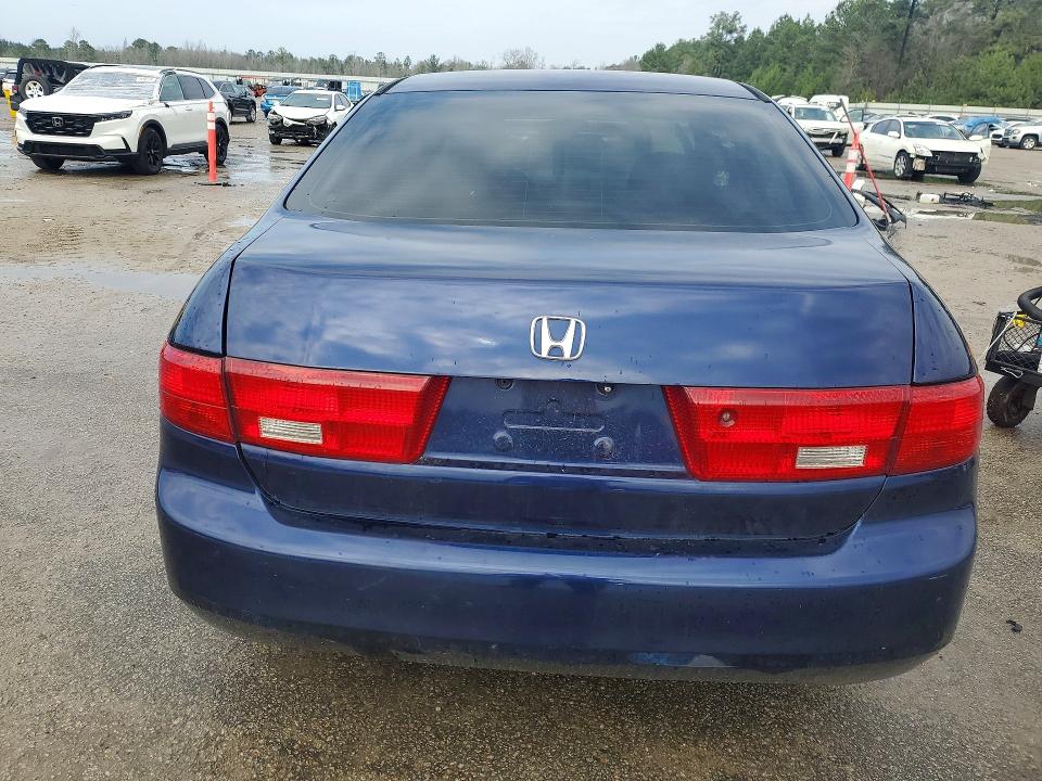 Photo 6 from auction – 2003 HONDA ACCORD with VIN 1HGCM56303A081632