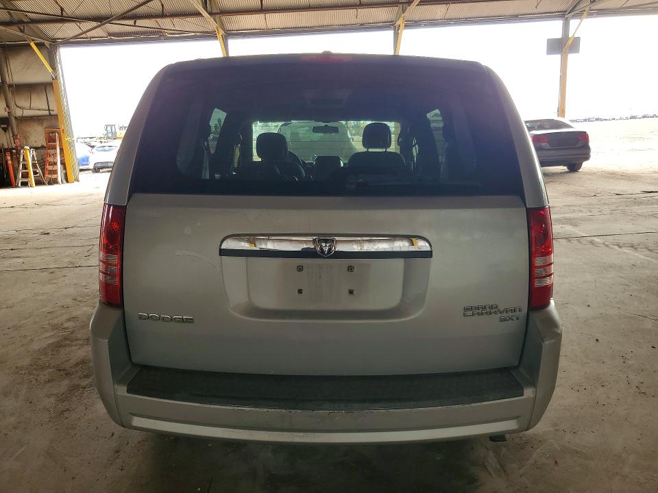 Photo 6 from auction – 2010 DODGE GRAND CARA with VIN 2D4RN5D17AR323366