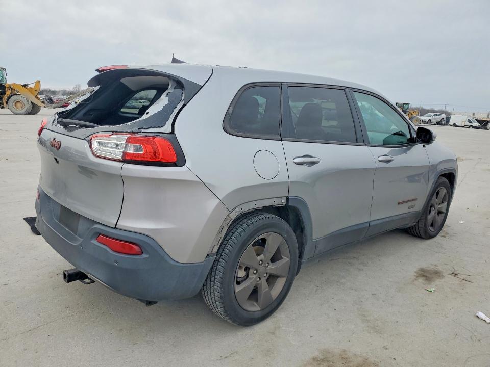 Photo 3 from auction – 2016 JEEP CHEROKEE with VIN 1C4PJLCB8GW256596