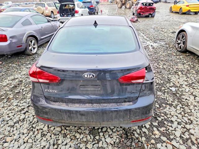 Photo 6 from auction – 2018 KIA FORTE LX with VIN 3KPFK4A73JE167484