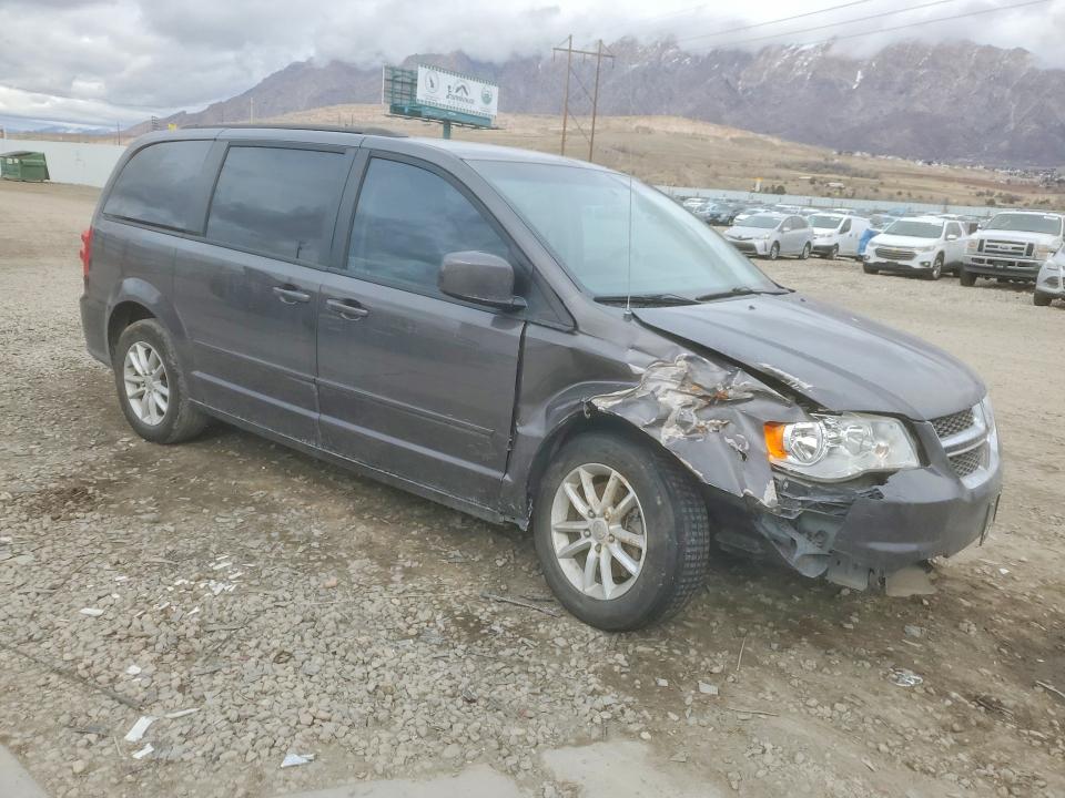 Photo 4 from auction – 2015 DODGE GRAND CARAVAN with VIN 2C4RDGCG4FR648890