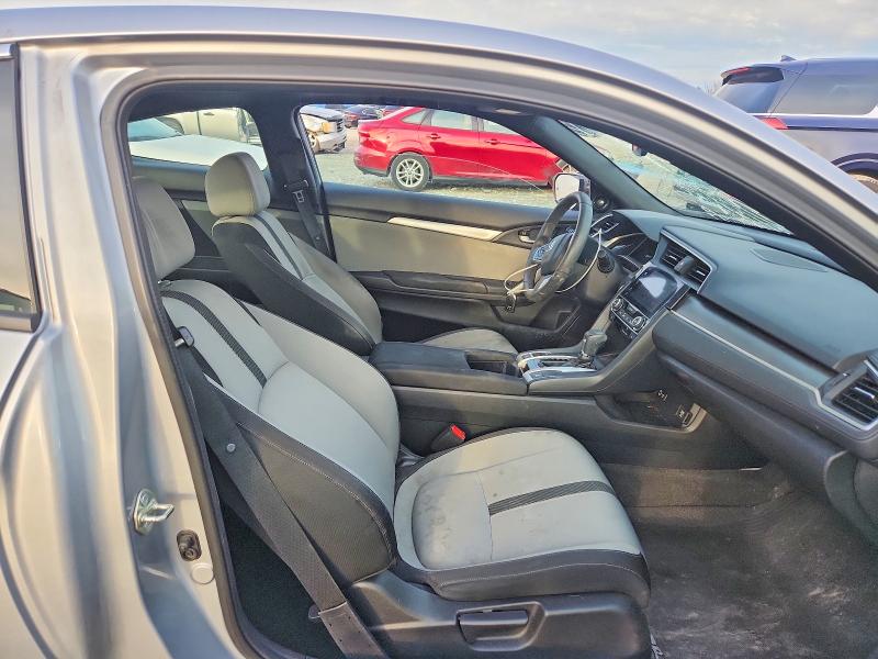 Foto 10 de la subasta – 2016 HONDA CIVIC con VIN 2HGFC3B37GH353899