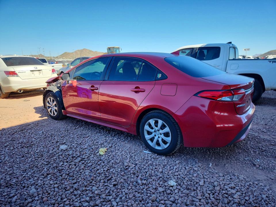 Photo 2 from auction – 2021 TOYOTA COROLLA LE with VIN 5YFEPMAE2MP223297