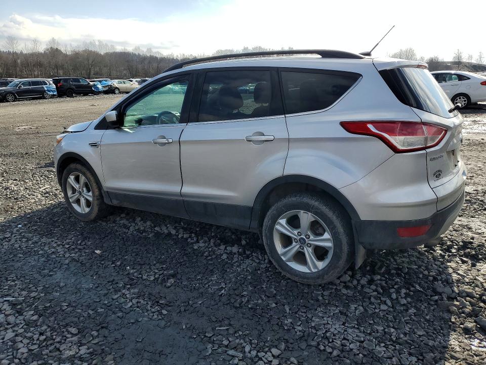 Photo 2 from auction – 2016 FORD ESCAPE with VIN 1FMCU9G90GUB79021