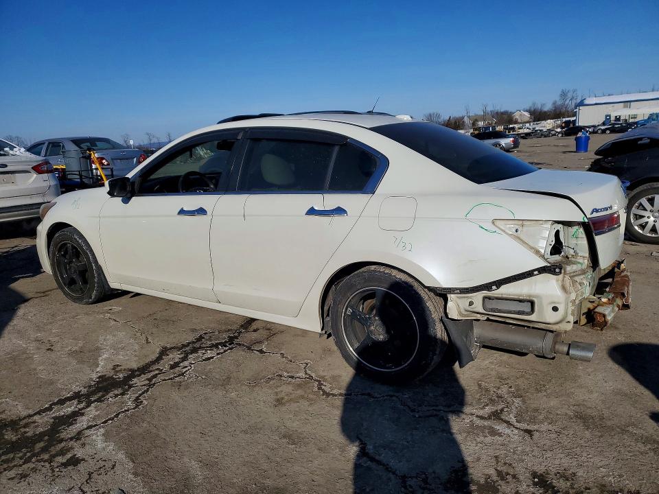 Photo 2 from auction – 2011 HONDA ACCORD with VIN 1HGCP3F89BA003503