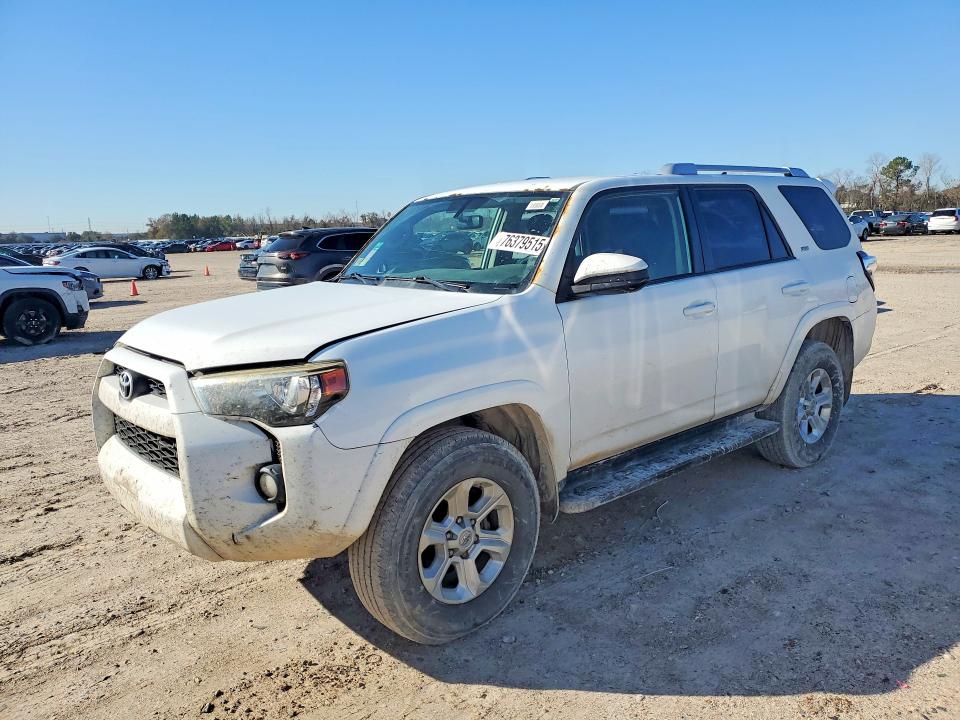 TOYOTA 4RUNNER SR 2014 с VIN JTEBU5JR0E5154303 - Фото с аукциона